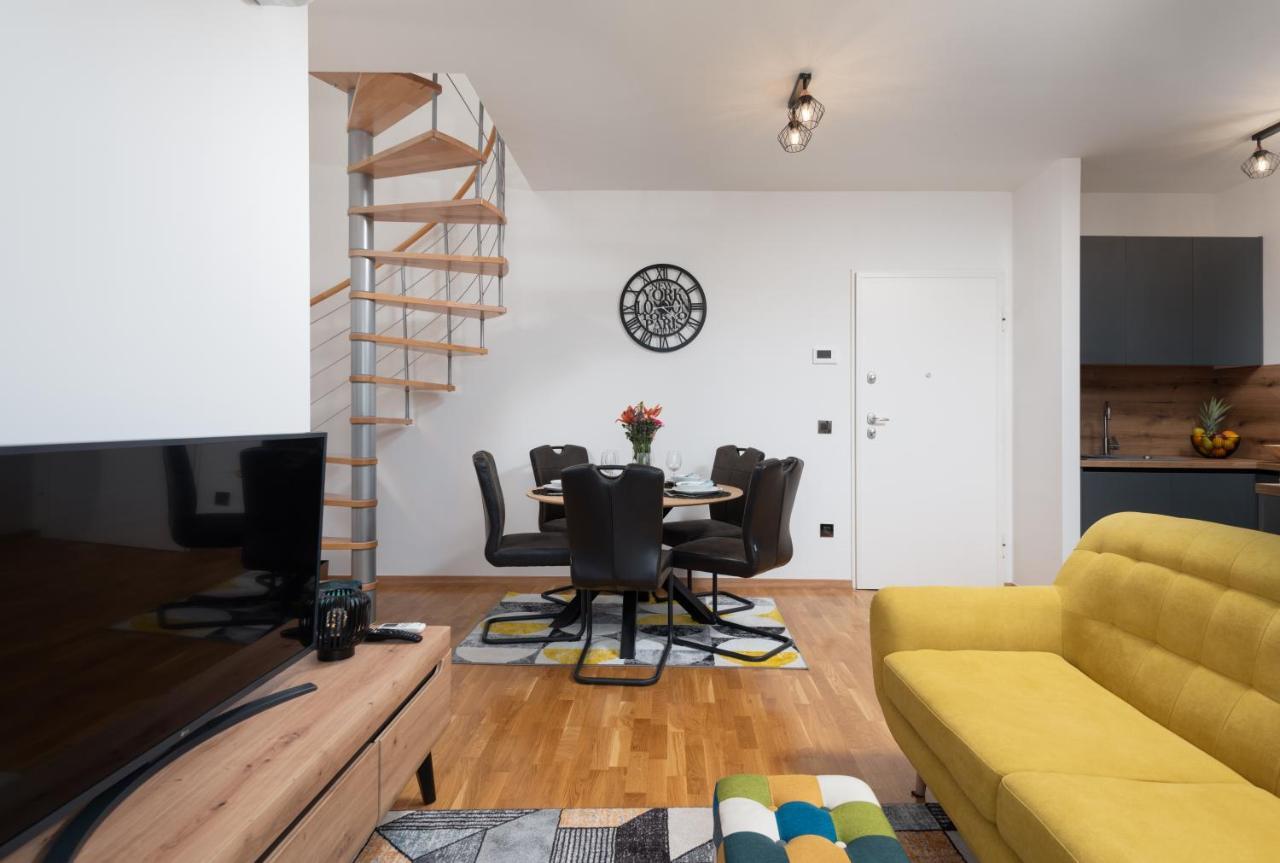 Zara Sunset Apartment Exterior photo