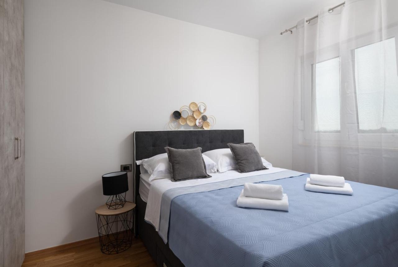 Zara Sunset Apartment Exterior photo